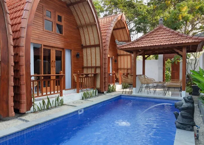 Luh Adi 1, Modern Balinese Wooden House Close To And Some Beaches Villa *